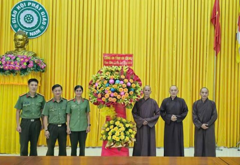 ANH DAI DIEN